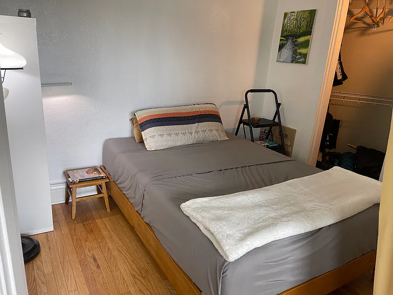 901 NE 43rd St #303 — Photo 5