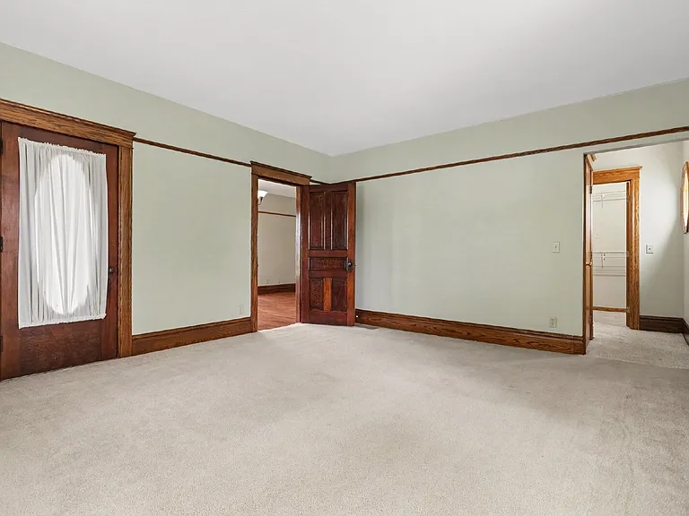 5050 Maple Grove Rd — Photo 14