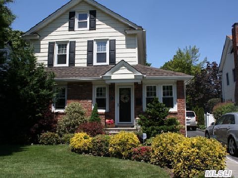 1st image of 41 Woodland Ave