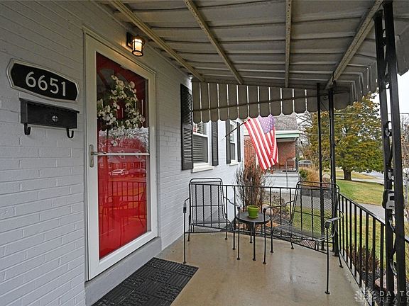 3rd image of 6651 Grant Ave