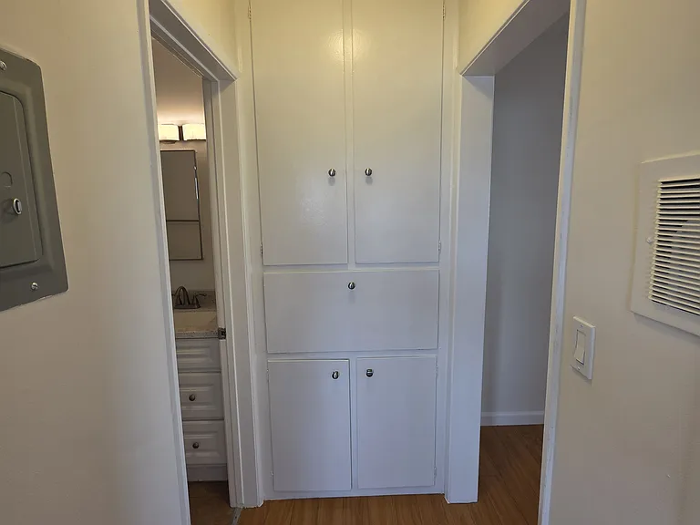 620 W Lexington Dr #5 — Photo 20