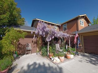 915 N Glen Aspen Way, Star, ID 83669