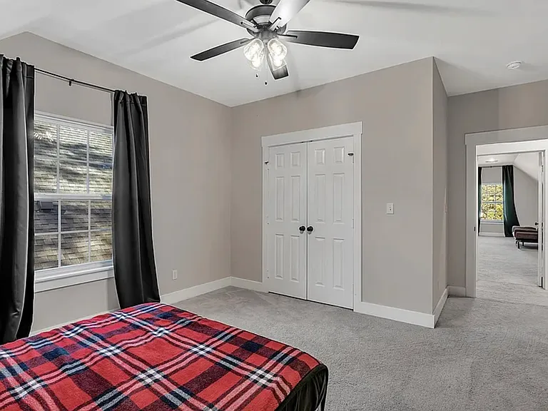 4516 Lone Oak Ln — Photo 22