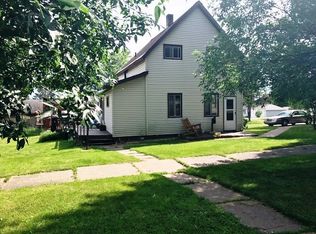 1023 Erie Ave, Crystal Falls, MI 49920