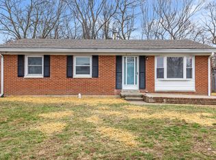 2217 Pierson Dr, Lexington, KY 40505