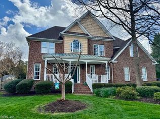 715 Wentworth Dr, Chesapeake, VA 23322