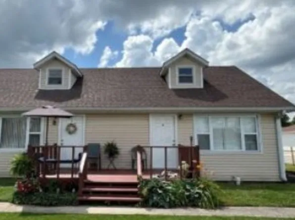 Carolina West 11th St, 2004-2020 W 11th St #B, Joplin, MO 64801