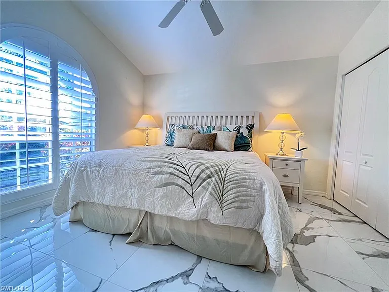 1031 Tivoli Ln — Photo 12