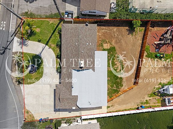 3rd image of 1811 Greenfield Dr