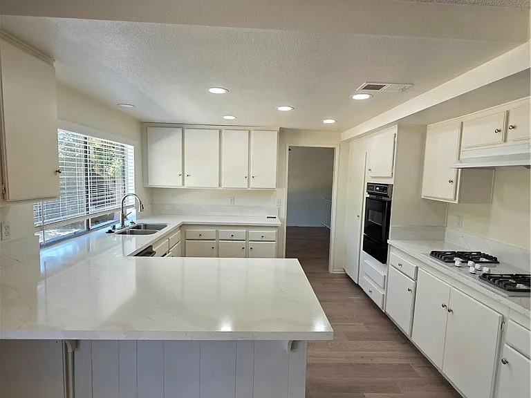 1528 Coolcrest Ave — Photo 23