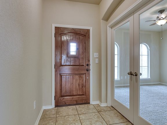 2nd image of 2934 Elm Tree Park