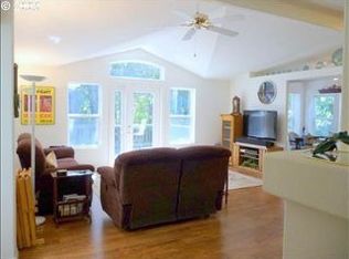 488 Sherwood Loop, Florence, OR 97439