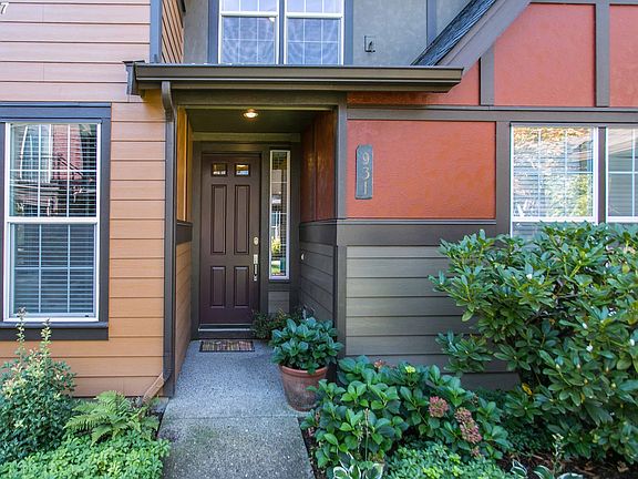 4th image of 931 NE 73rd Ave