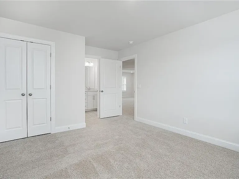 6309 Andrew Henry Ct — Photo 32