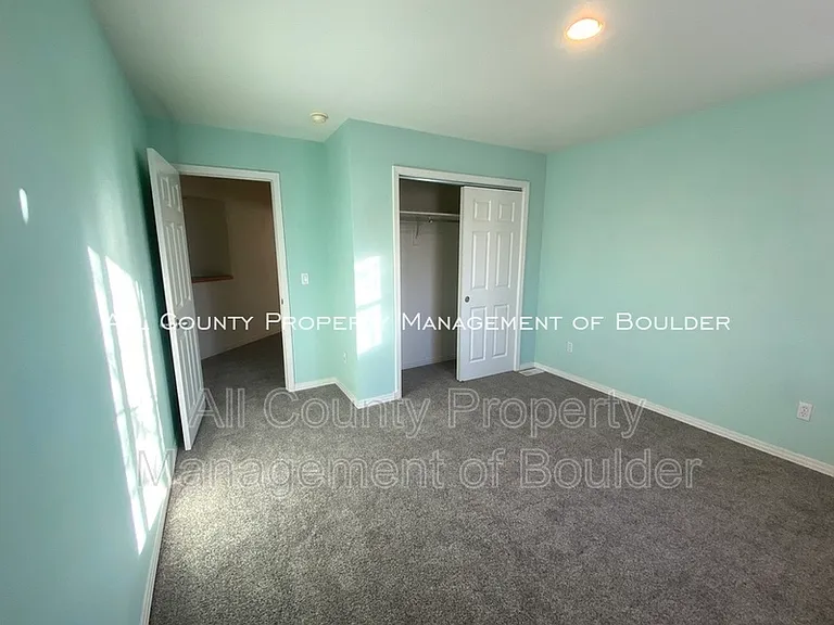 519 Sierra Ave — Photo 18