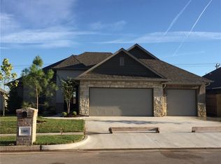 13601 Cobblestone Curv, Oklahoma City, OK 73142