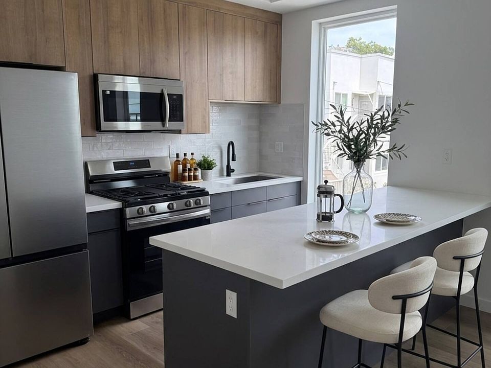 1st image of 5508 Barton Ave #C