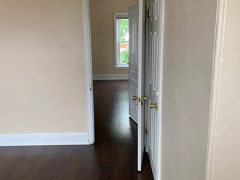 3714 Stanton St — Photo 3