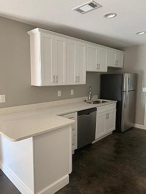 1st image of 453 B Ave