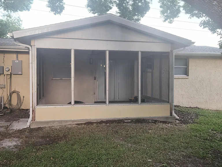 4581 Deltona Blvd — Photo 18