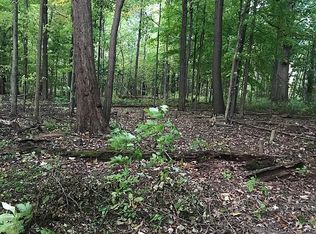 3254 Squires Ct, Akron, OH 44333