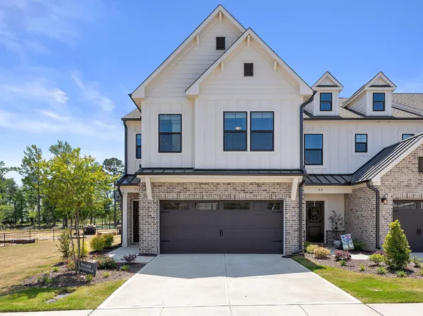 92 N District Ave, Clayton, NC 27527