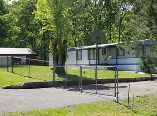 6781 Beach Dr, Radford, VA 24141