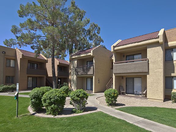 3rd image of 2001 W Union Hills Dr #127