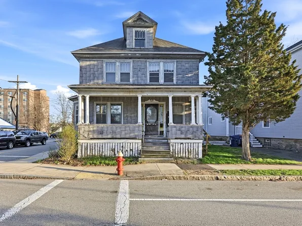 124 Mill St, New Bedford, MA 02740