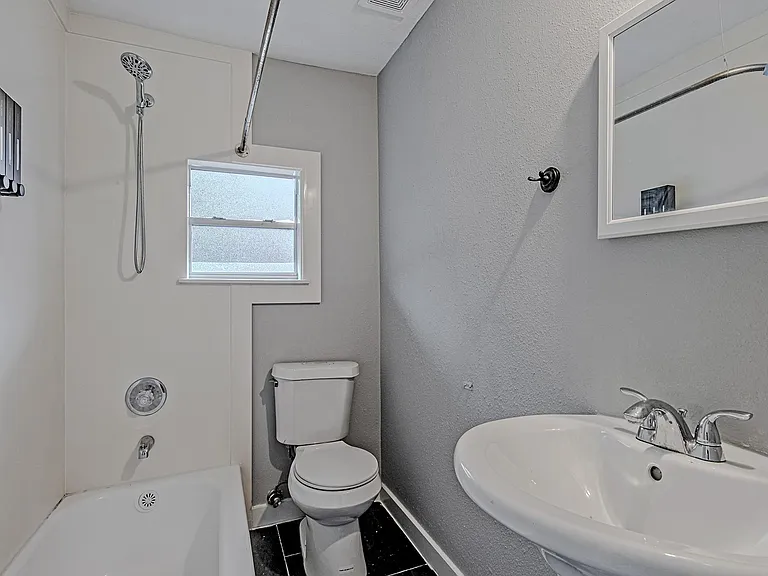 2422 Truxillo St — Photo 29