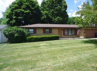 1716 Spruce St, Peru, IL 61354