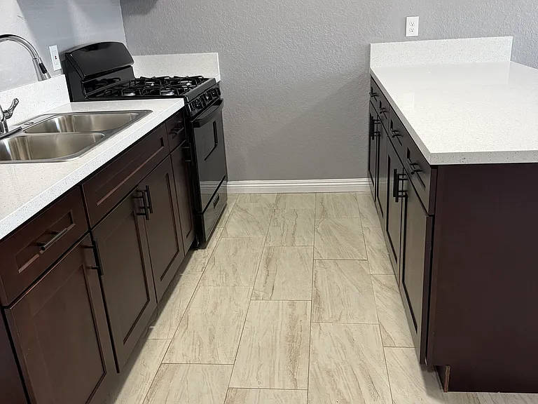 16388 Sequoia St #7 — Photo 3