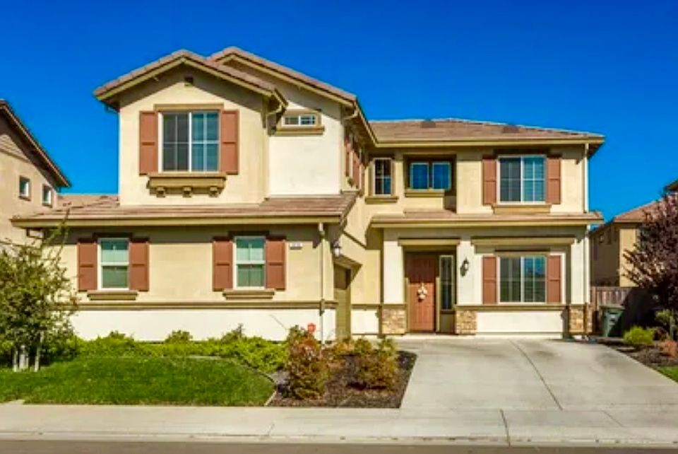 1st image of 818 Legacy Rd