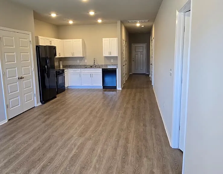 6605 NW Kathleen St — Photo 16