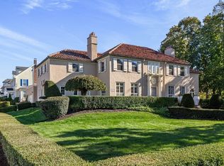 1247 Highland Ave, Fall River, MA 02720
