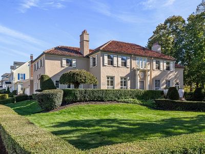 1247 Highland Ave, Fall River, MA, 02720