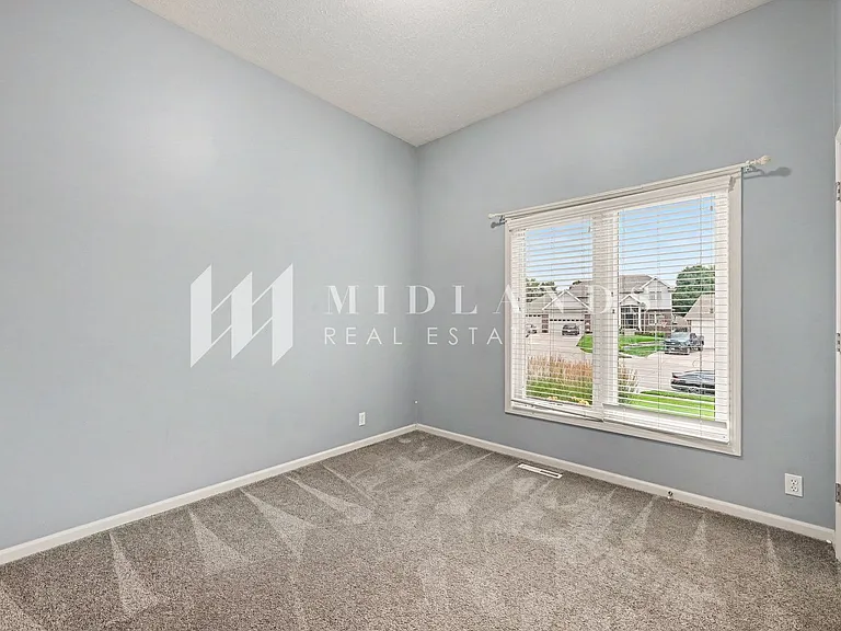 10307 Florence Cir — Photo 9
