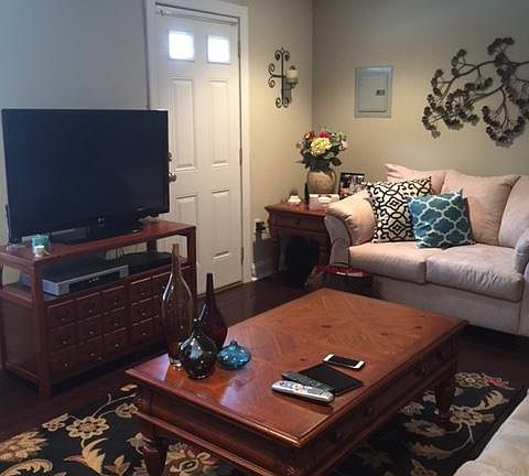 3rd image of 1616 Fairmount Ave #C