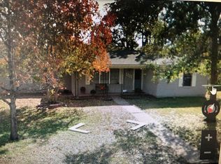 1111 Edgewood Dr, Bryan, TX 77802