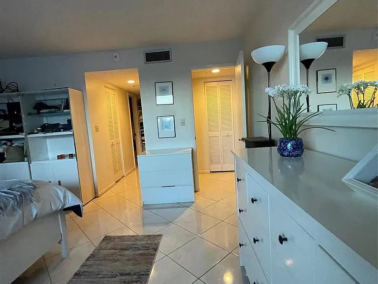 16141 Blatt Blvd #408 — Photo 36