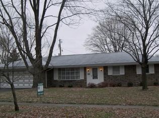 3306 Ridgeview Dr, Findlay, OH 45840