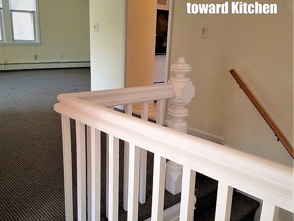 2nd image of 16 Parkview Ave Floor 3