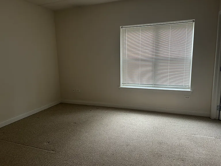 3400 N Old Arlington Heights Rd #301 — Photo 2