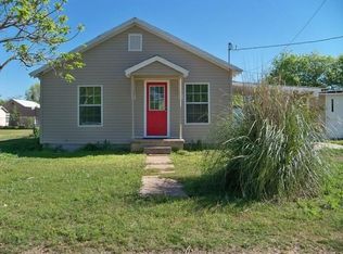 709 W 12th St, Coleman, TX 76834