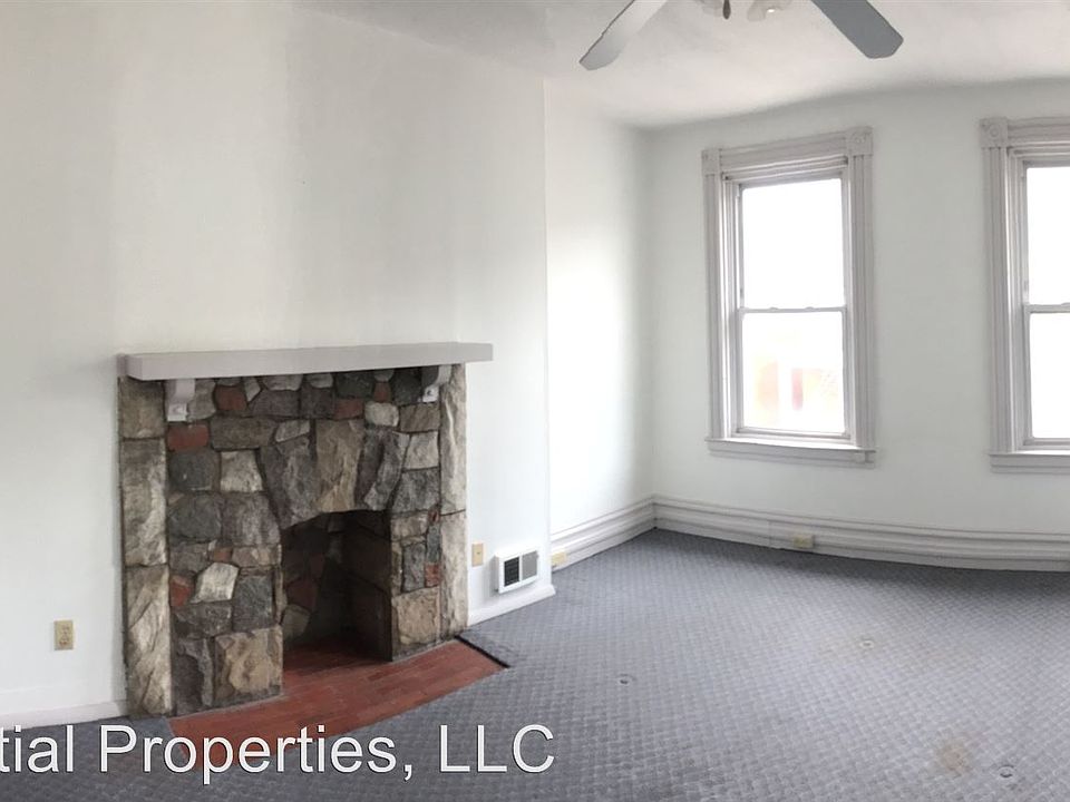 2nd image of 212 Lincoln Ave