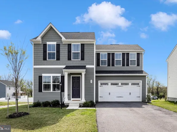 99 Charlotte St, Hagerstown, MD 21740