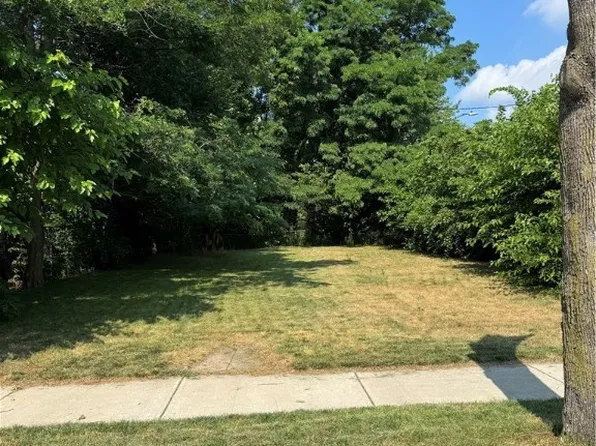 1854 W 58th St, Cleveland, OH 44102