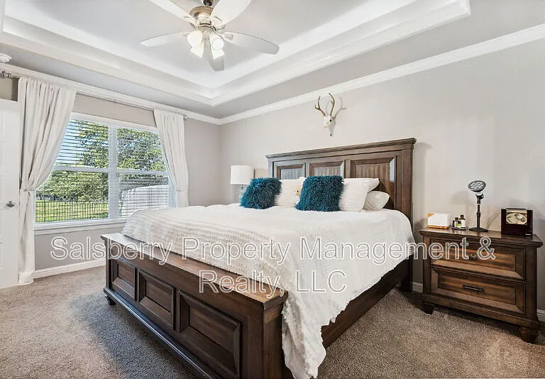 3310 Windcrest Dr — Photo 15