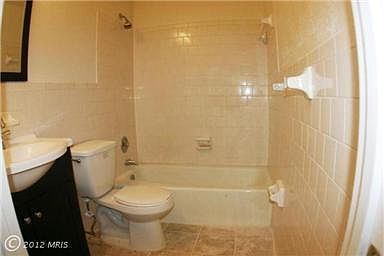 3rd image of 625 Olde Forge Dr