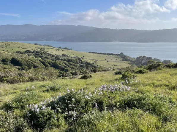 17990 State Route1 Highway, Marshall, CA 94940